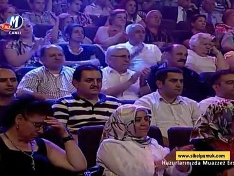 Sibel Pamuk - Ellerini Çekip Benden( Canlı Performans)