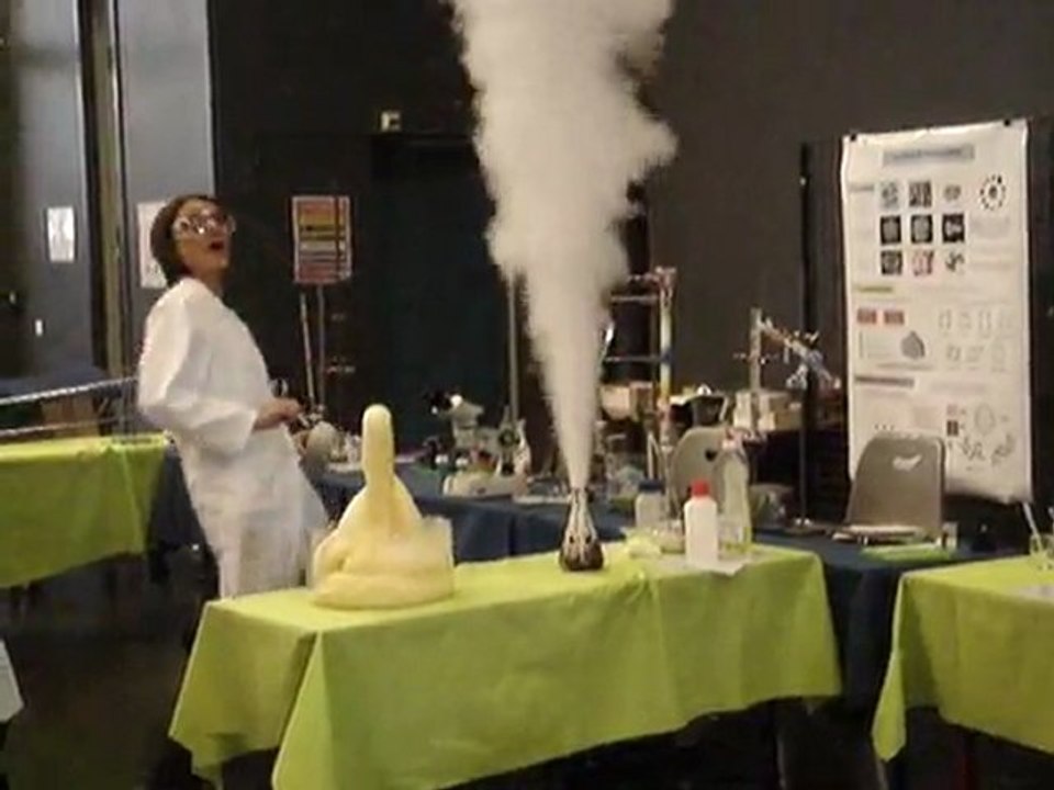 Le jet de fumée