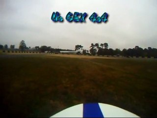 M16 Racing.fr - LE MANS 2011 - Box 23 Pirelli Day - Didier perd l'avant