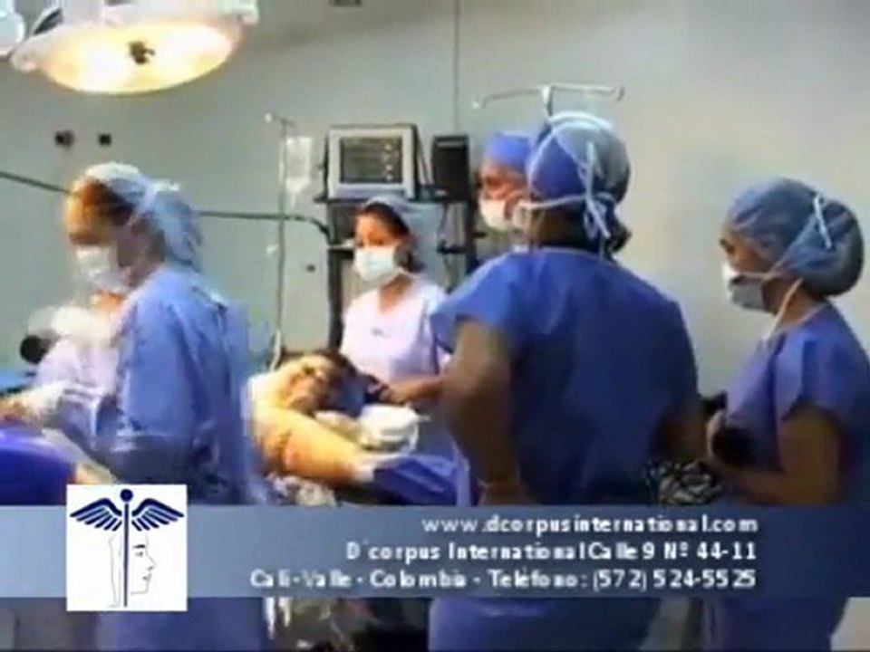 Abdominoplastia en Cali Colombia por Dcorpus International
