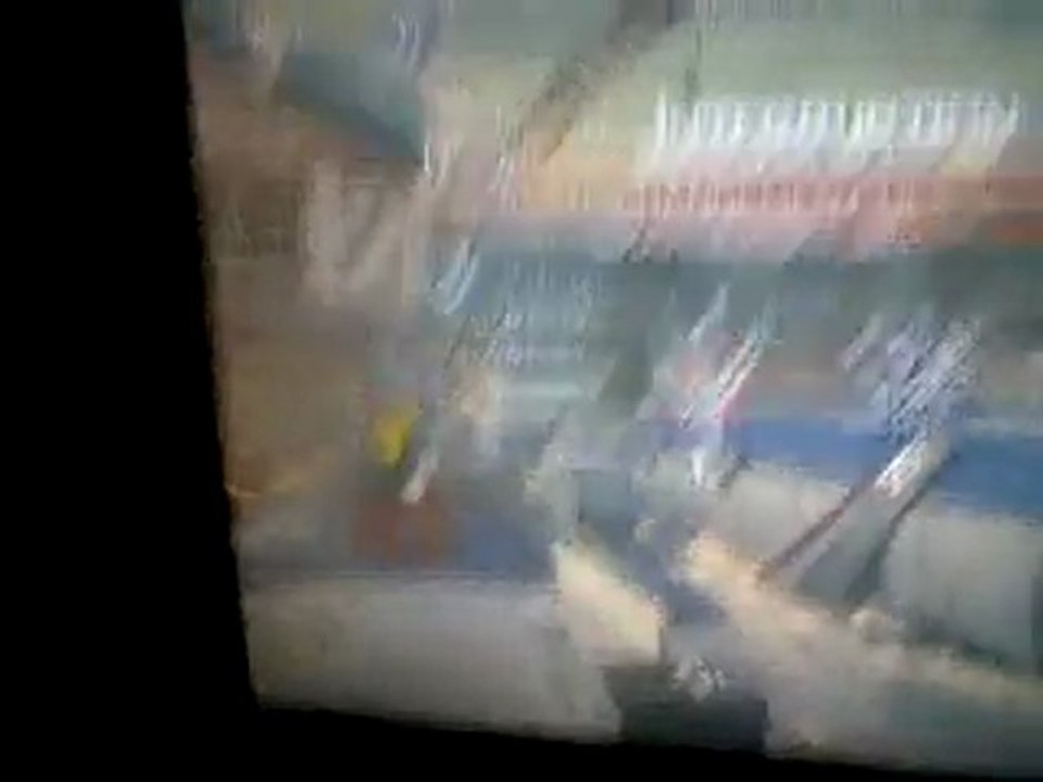 VID 00006-20111008-2302