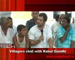 Villagers chat with Rahul Gandhi