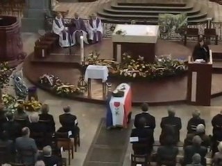 PIERRE CHANTELAT : L'HOMMAGE DE SA PETITE FILLE