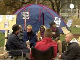 Worldwide anti-capitalism protests continue