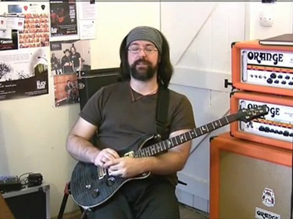 Beginners Guitar lesson "The Chord Scale", Part Two - With Rob Chappers