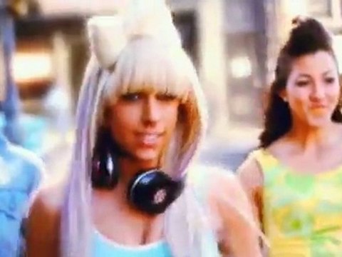 Monster Cable Products Presents Beats by Dr Dre I b Rockin Them Beats starring will.i.am & Fergie