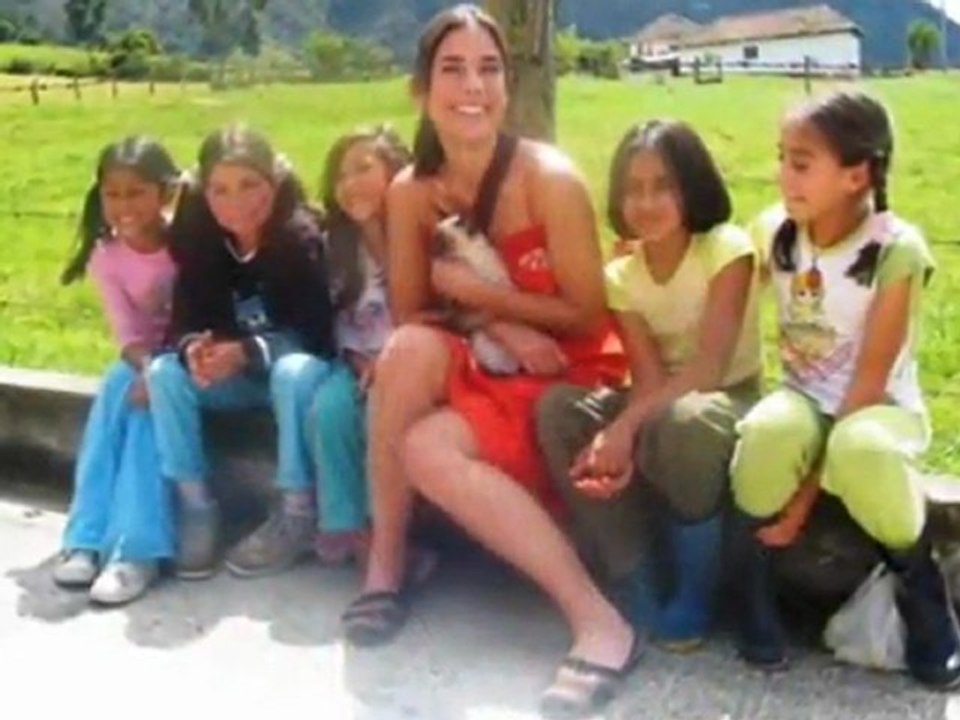 Carolina Ramirez - Brindis