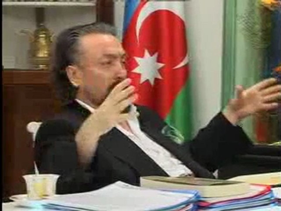 Hz. Mehdi (a.s.) hidayete vesile olduğu gibi inkar edenlerin cehennemine de vesile olur