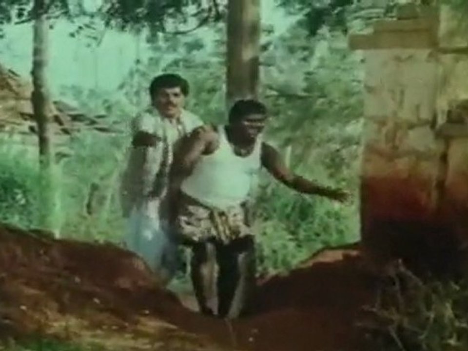 ONDRU ENGAL JATHIYE-COMEDY 08.m4v