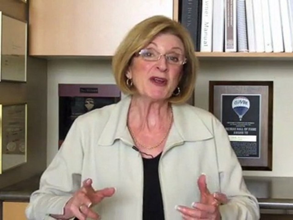 North Vancouver Realtor/Decluttering your home when selling.