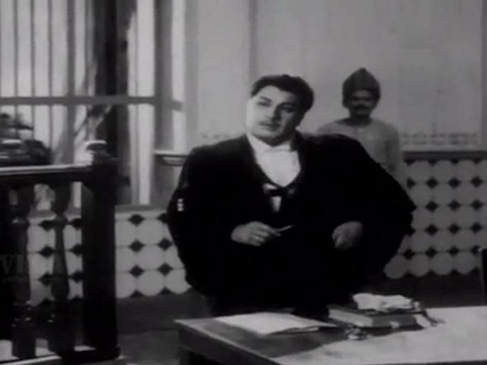 NEETHIKKUPIN PAASAM-Scenes 18.mov