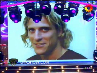 Chaves llora electrodance