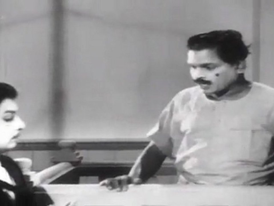 NEETHIKKUPIN PAASAM-Scenes 02.mov