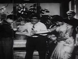 Dharmam Thalai Kakkum - MGR Sarijadevi Wedding