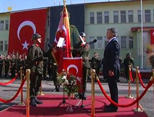 Cumhurbaşkanı Gül, Komutanlarla Güneydoğu’da Askerî Birlikleri Ziyaret Etti