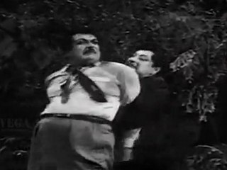 Dharmam Thalai Kakkum - Catching The Thieves