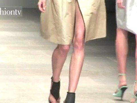 Marios Schwab Show - London Fashion Week Spring 2012 | FTV