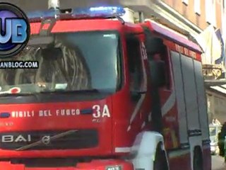 Prima auto Via Cavour bruciata - Roma 15 Ottobre