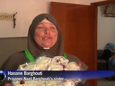 Shalit and Palestinian prisoners freed in swap deal