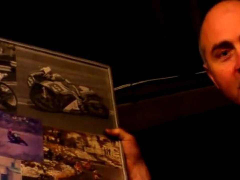 Bob Farnham tunes Yamaha R1