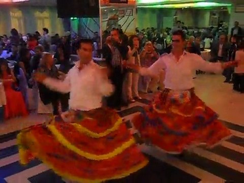 başakçaylı hasan gül'ün oğlunun düğünü kemaneci nayim (2)