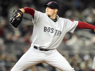 Red Sox Players Admit to Drinking Beer in Clubhouse During Games