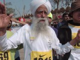 100-Year-Old Marathoner, One-and-Done Boxer Are Top Old Timers