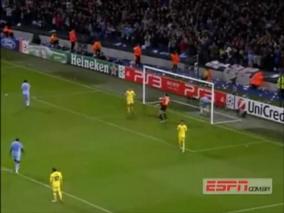 18-10-2011 Manchester City 2 x 1 Villarreal