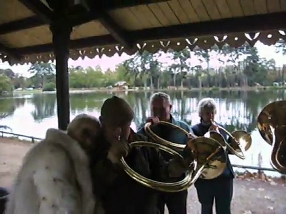 LES TROMPO-FOLIES DU BOIS DE BOULOGNE : "La Linares"