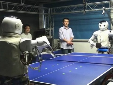 Robot plays table tennis (vs Robot, vs Human)