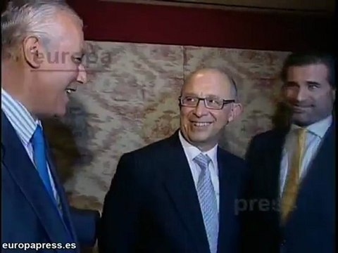 Montoro ofrece una conferencia en el Foro Antares