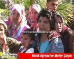 ErdemliHaber TV - Minik Öğrenci Anne ve Kardeşinin Gözü Önünde Çarpıldı _ Erdemli