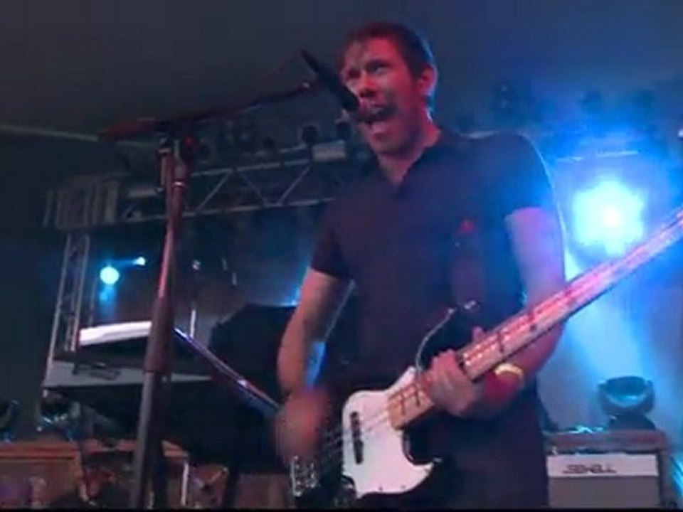 Sounds Under Radio - The Arsonist (live)