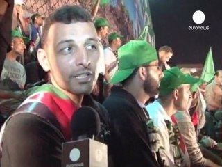 Prigionieri palestinesi acclamati a Gaza