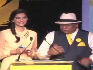 Sonam Kapoor Launches The New Spice Mobile Phone