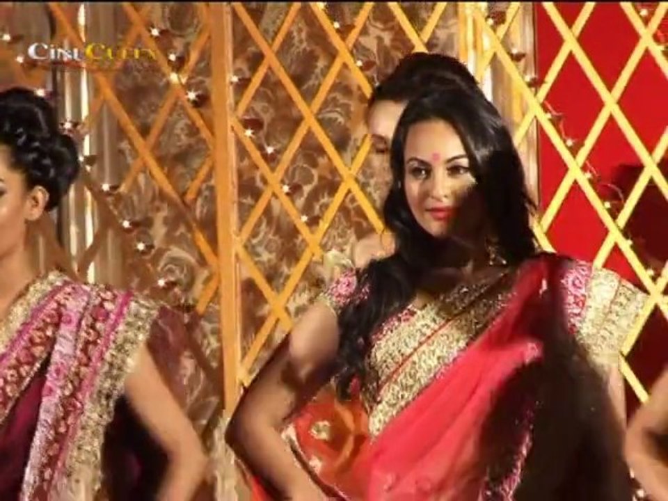 Sonakshi Sinha On The Ramp