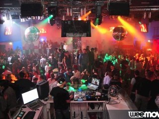 THE OFFICIAL CLIP LIVE DJ K-MORE  AT " LE NIGHT " CLUB THIONVILLE