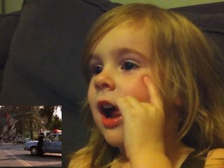 Regardez Gemma découvrir 'E.T.' pour la première fois 👀