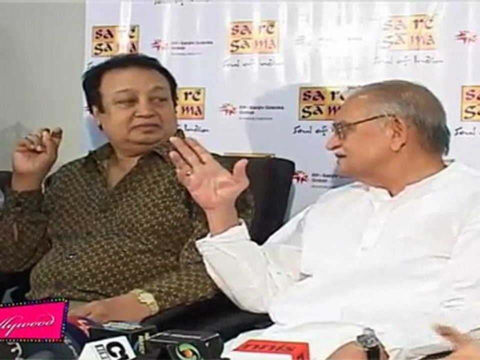 Composer Bhupinder Singh's Comment On Gulzar 's Singing At Interview