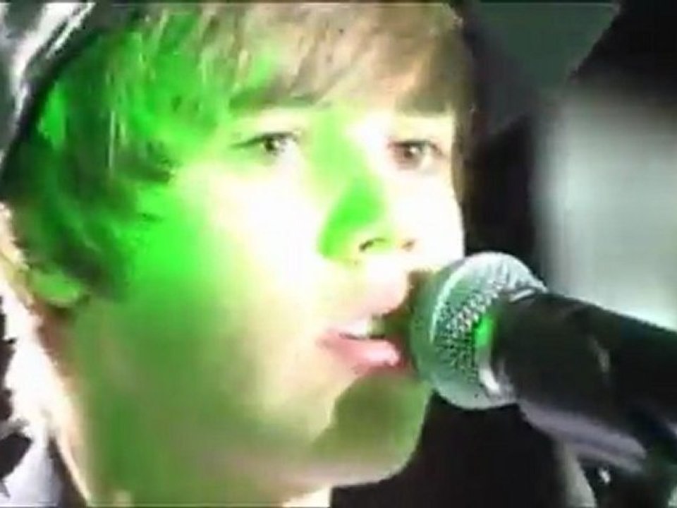 Justin Bieber "Mistletoe" OFFICIAL Music Video