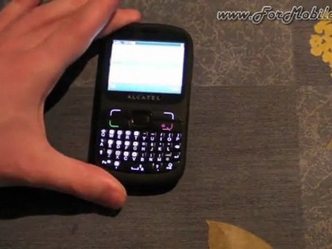 Alcatel one touch 813D - Inserimento SIM, microSD, batteria e prima accensione