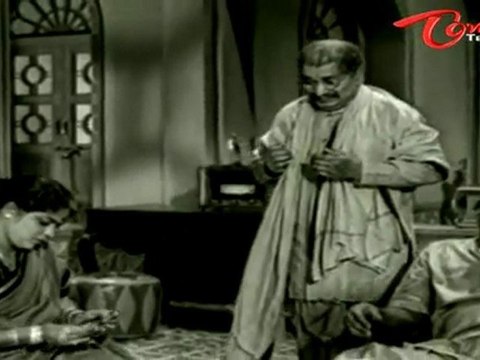 Telugu Old Songs | Velugu Needalu Songs | kalakaanidi Viluvainadi | ANR | Savitri