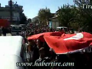 ÖĞRENCİLERDEN TERÖRE LANET YÜRÜYÜŞÜ