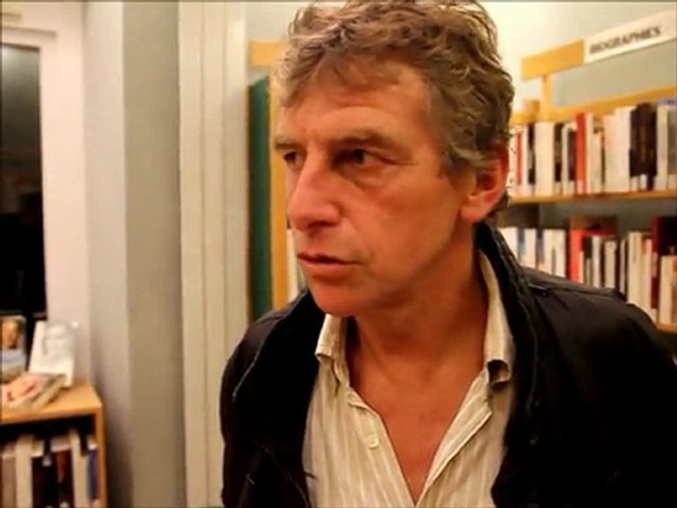 Christian Gourcuff parle de sport à la médiathèque de Lochrist