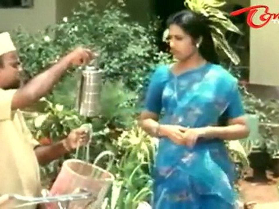 Funny Scene Between Venkatesh - Meena