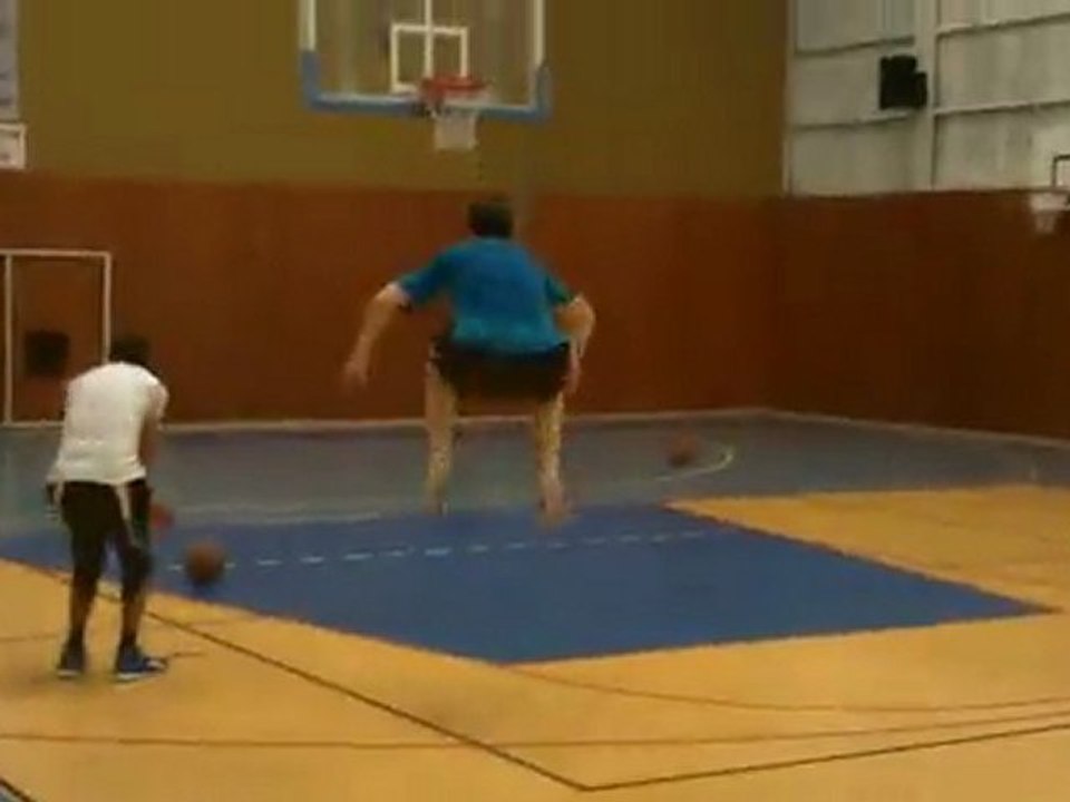 20110906 - Senior garçon : exercices de renforcements musculaires à l'entrainement