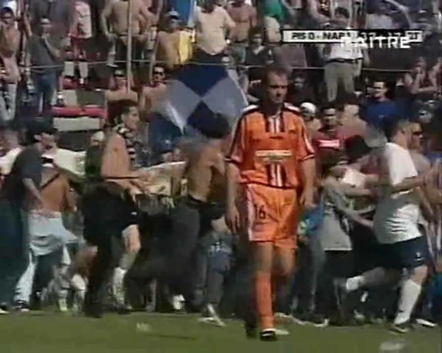 37 - Pistoiese - Napoli 0-1 (con festa promozione) - Serie B 1999-2000 - 04.06.2000 - TGR3