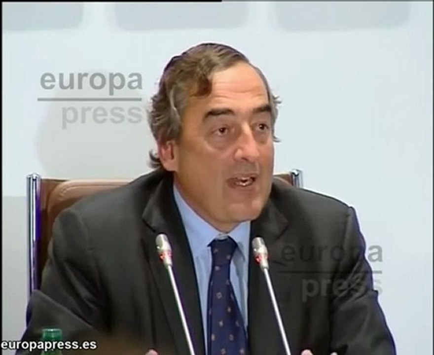 CEOE defiende abaratar el despido