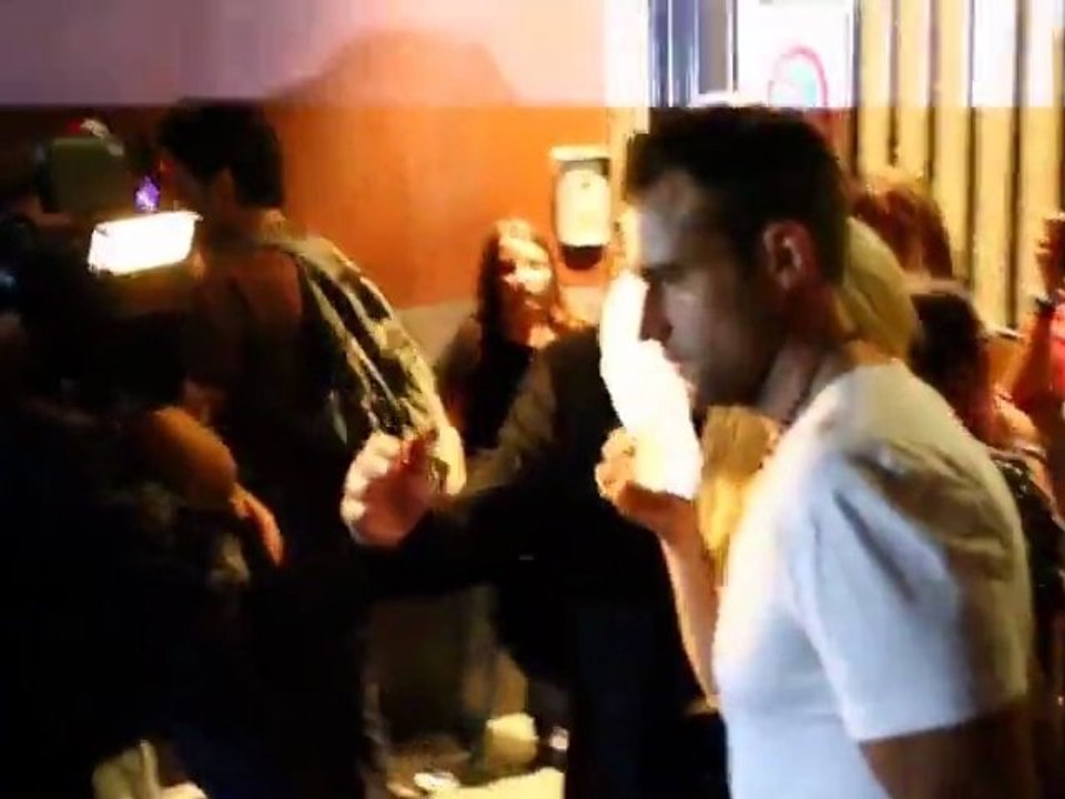 Lindsay Lohan Handcuffed in Court