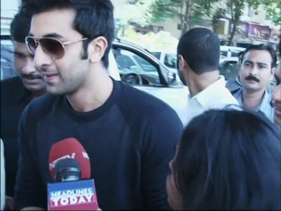 Ranbir Kapoor Calls Sonam Kapoor A Drama Queen! - Latest Bollywood News